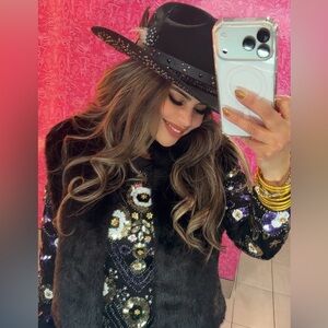 Meet your Posher, Alejandra